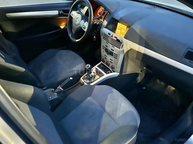 Opel Astra 2007, 325,800 km - 1.3 l - Bakı