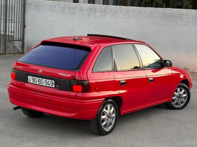 Opel Astra 1997, 215,367 km - 1.6 l - Xırdalan