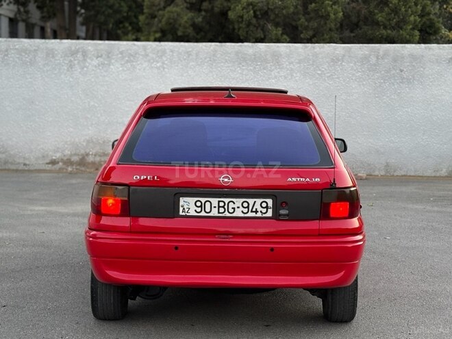 Opel Astra 1997, 215,367 km - 1.6 l - Xırdalan