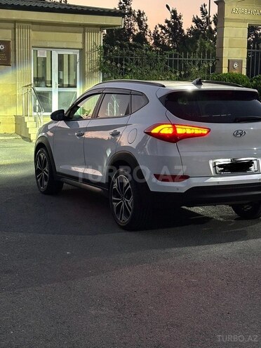 Hyundai Tucson 2015, 199,800 km - 1.7 l - Xırdalan