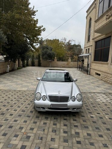 Mercedes E 270 2002, 452,400 km - 2.7 l - Bakı