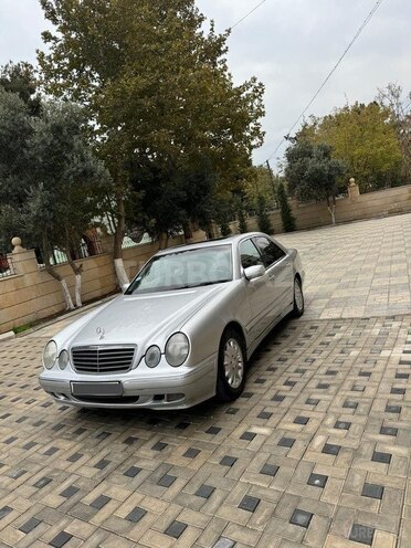Mercedes E 270 2002, 452,400 km - 2.7 l - Bakı