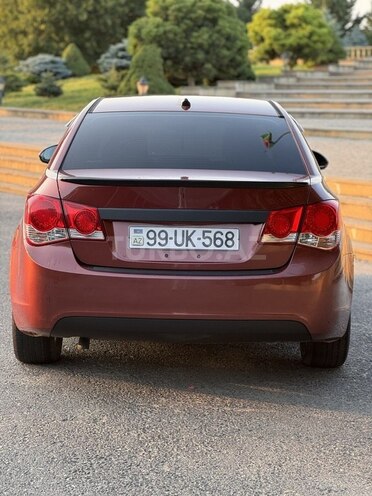 Chevrolet Cruze 2013, 320,845 km - 1.4 l - Qusar