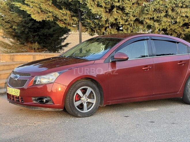 Chevrolet Cruze 2013, 320,845 km - 1.4 l - Qusar