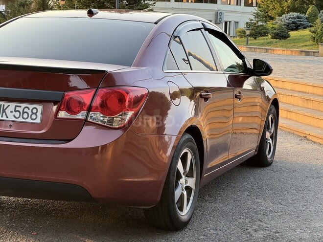 Chevrolet Cruze 2013, 320,845 km - 1.4 l - Qusar