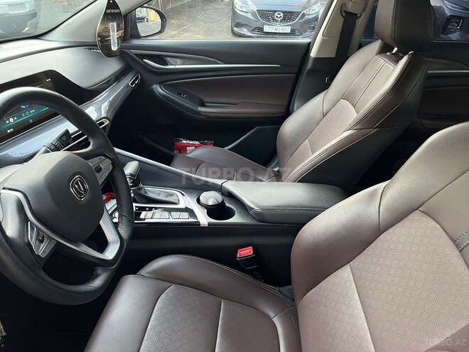 Changan Eado Plus 2024, 52,000 km - 1.4 л - Bakı