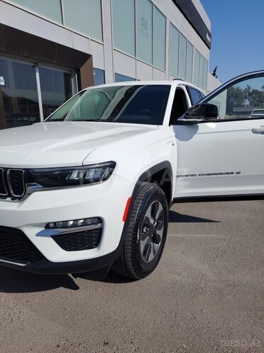 Jeep Grand Cherokee 2023, 53,000 km - 2.0 l - Bakı