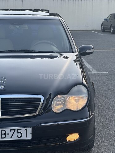 Mercedes C 240 2001, 290,000 km - 2.6 l - Sumqayıt