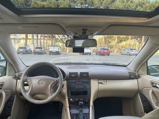 Mercedes C 240 2001, 290,000 km - 2.6 l - Sumqayıt