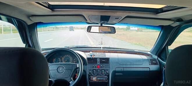 Mercedes C 200 1999, 251,590 km - 2.0 l - Şabran