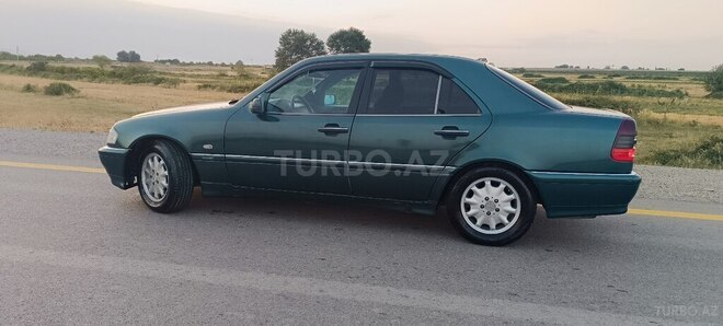 Mercedes C 200 1999, 251,590 km - 2.0 l - Şabran