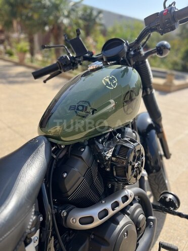 Yamaha XV950 Bolt-4