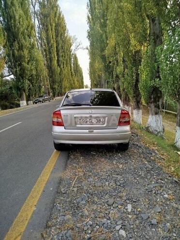 Opel Astra 2000, 432,000 km - 1.8 l - Zaqatala