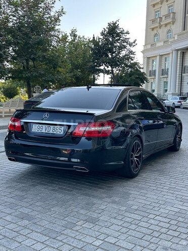 Mercedes E 220 2009, 290,000 km - 2.2 л - Bakı