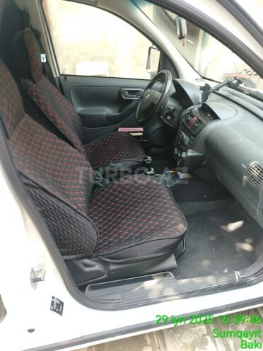 Opel Combo 2009, 281,664 km - 1.3 l - Sumqayıt