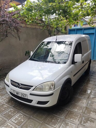 Opel Combo 2009, 281,664 km - 1.3 l - Sumqayıt