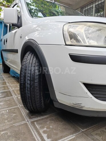 Opel Combo 2009, 281,664 km - 1.3 l - Sumqayıt