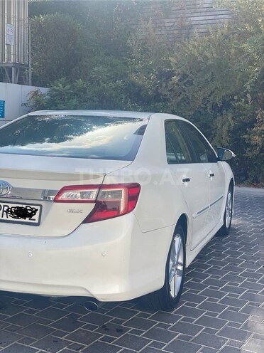 Toyota Camry-7