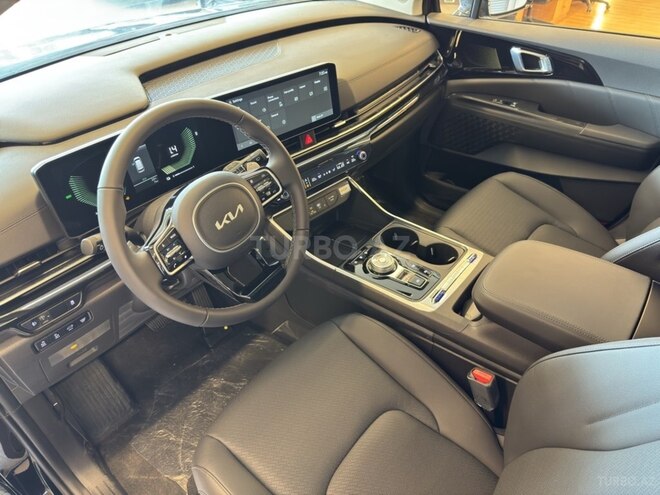 Kia Carnival-15