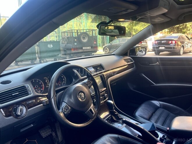 Volkswagen Passat 2013, 237,000 km - 1.8 l - Bakı