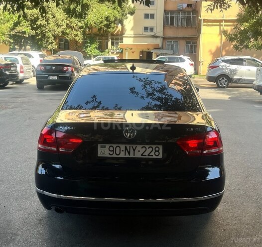 Volkswagen Passat 2013, 237,000 km - 1.8 l - Bakı