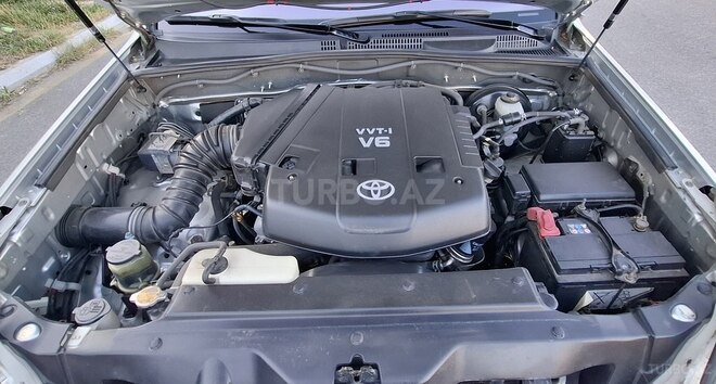 Toyota Land Cruiser Prado 2006, 260,000 km - 4.0 l - Bakı