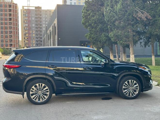 Toyota Highlander 2022, 83,926 km - 2.5 l - Bakı