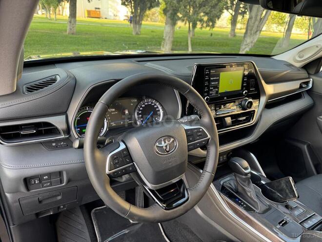 Toyota Highlander 2022, 83,926 km - 2.5 l - Bakı