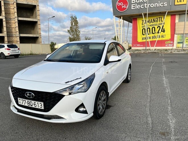 Hyundai Accent 2021, 22,000 km - 1.6 л - Bakı