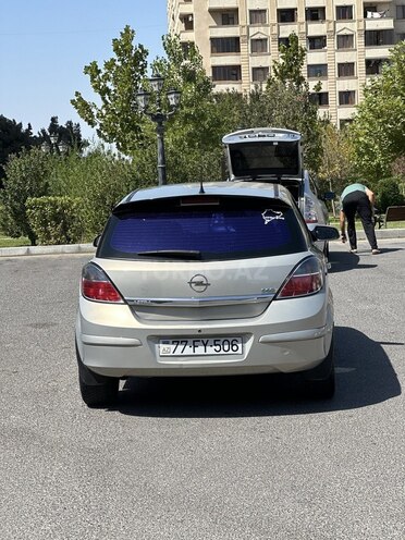 Opel Astra 2008, 220,000 km - 1.4 l - Bakı