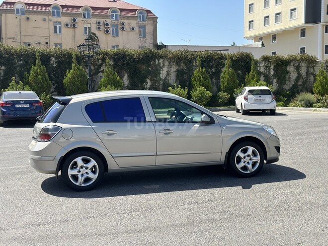 Opel Astra 2008, 220,000 km - 1.4 l - Bakı