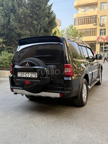 Mitsubishi Pajero 2008, 131,000 km - 3.0 л - Bakı