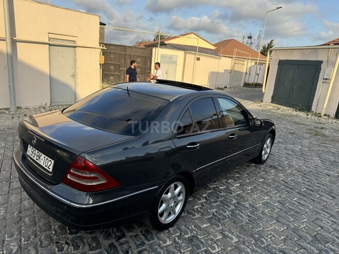 Mercedes C 200 2000, 330,400 km - 2.0 l - Bakı