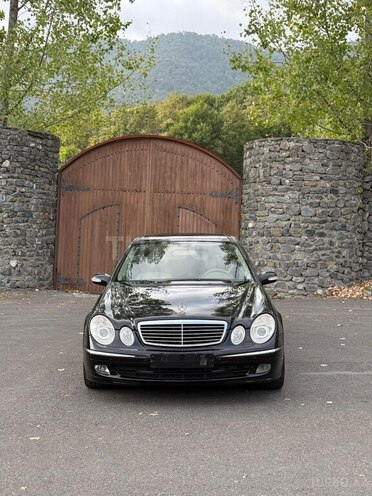 Mercedes E 240 2005, 241,000 km - 2.6 l - Bakı