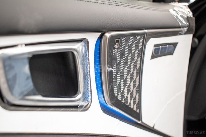 Kia K8-16