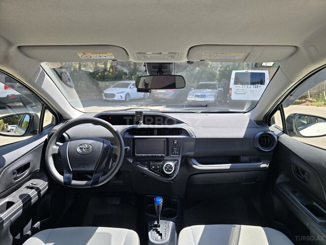 Toyota Aqua 2018, 63,500 km - 1.5 l - Bakı
