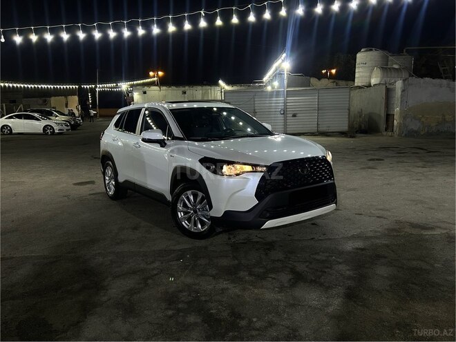 Toyota Corolla Cross 2024, 16,000 km - 2.0 л - Bakı
