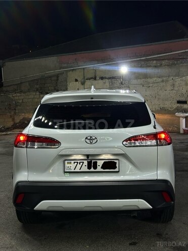 Toyota Corolla Cross 2024, 16,000 km - 2.0 л - Bakı