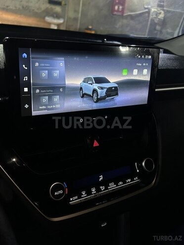 Toyota Corolla Cross 2024, 16,000 km - 2.0 л - Bakı