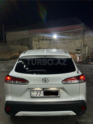 Toyota Corolla Cross 2024, 16,000 km - 2.0 л - Bakı