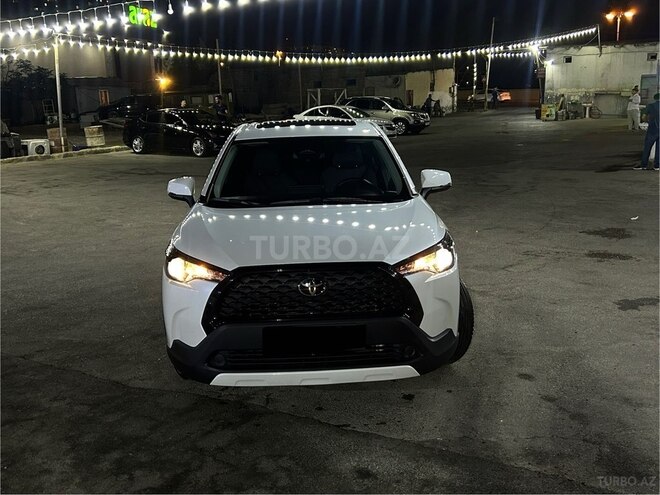 Toyota Corolla Cross 2024, 16,000 km - 2.0 л - Bakı