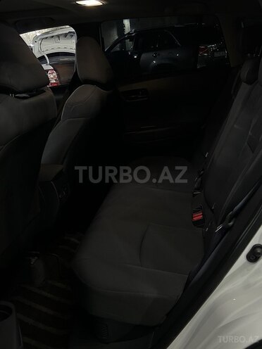 Toyota Corolla Cross 2024, 16,000 km - 2.0 л - Bakı