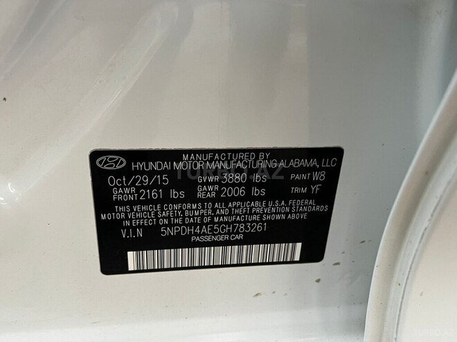 Hyundai Elantra 2015, 215,879 km - 1.8 l - Bakı