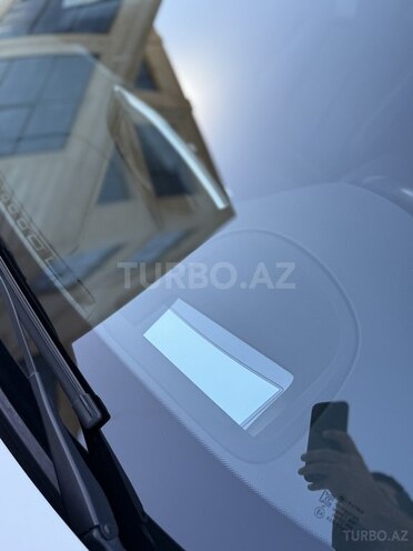 BMW 320d-10