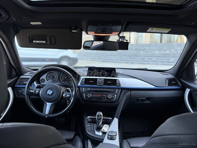 BMW 320d-13