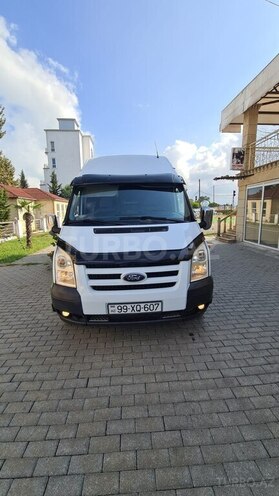 Ford Transit 2010, 180,000 km - 2.4 л - Astara