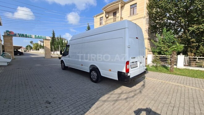 Ford Transit 2010, 180,000 km - 2.4 л - Astara