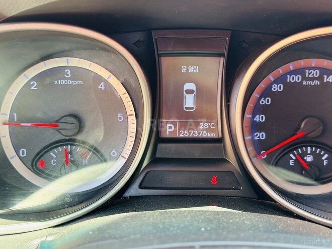 Hyundai Santa Fe 2012, 257,000 km - 2.0 л - Bakı