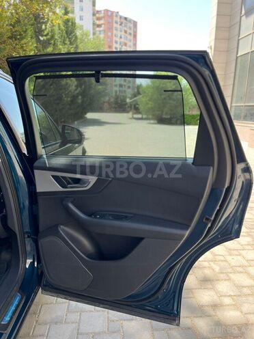 Audi Q7 2019, 95,000 km - 2.0 л - Bakı