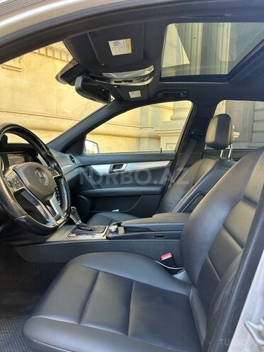Mercedes C 250 2011, 253,000 km - 1.8 л - Bakı